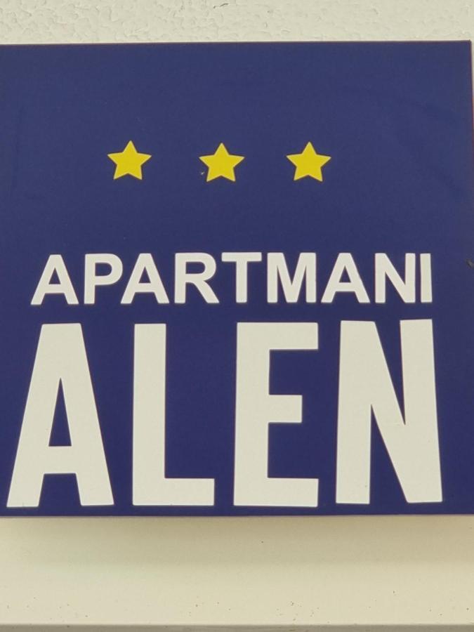 Apartmani Alen Dinjiška Exteriör bild