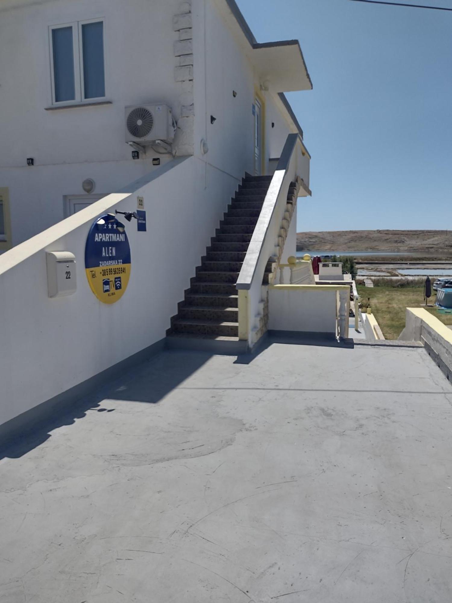 Apartmani Alen Dinjiška Rum bild